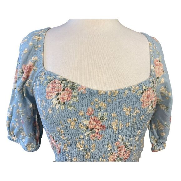 American Eagle Blue Floral Smocked Sweetheart Crop Top Short Puff Sleeves Med - Picture 3 of 11